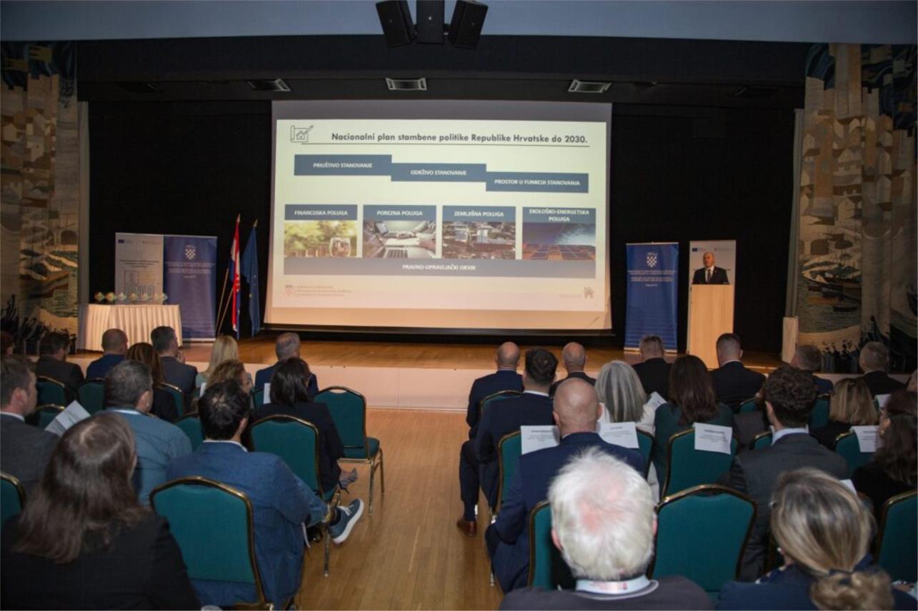 Župan Pezo otvorio Treću stručnu konferenciju Informacijskog sustava prostornog uređenja