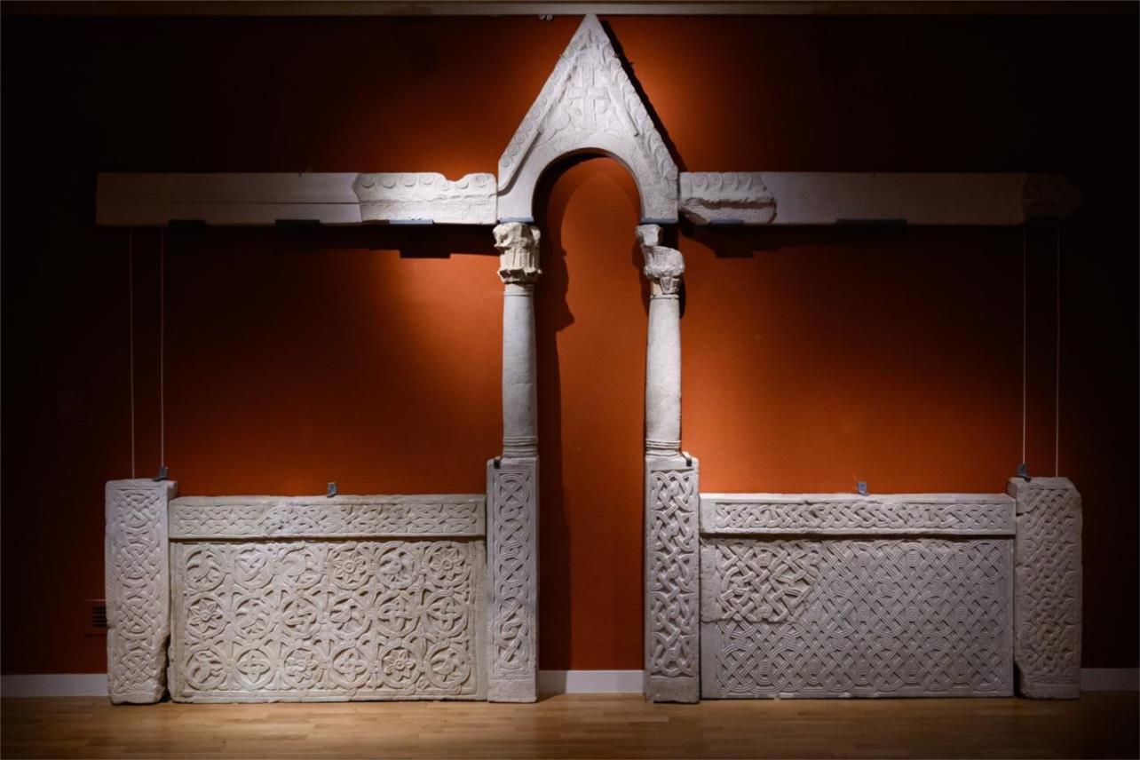 Izložba povodom 1100. obljetnice Hrvatskoga Kraljevstva Izložba povodom 1100. obljetnice Hrvatskoga Kraljevstva