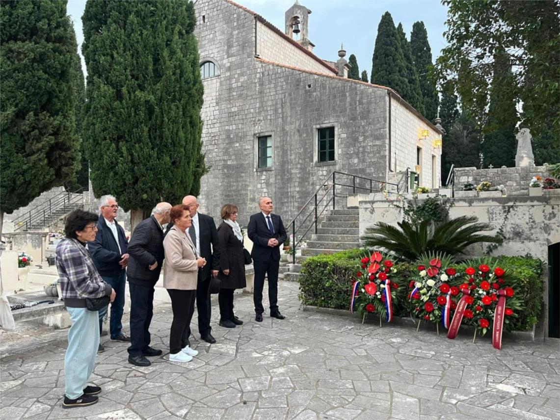 Položeni vijenci za stradale dubrovačke antifašiste