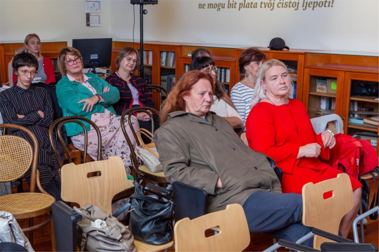 Vesna Muhoberac i Matija Nenadić o dubrovačkoj književnosti Vesna Muhoberac i Matija Nenadić o dubrovačkoj književnosti