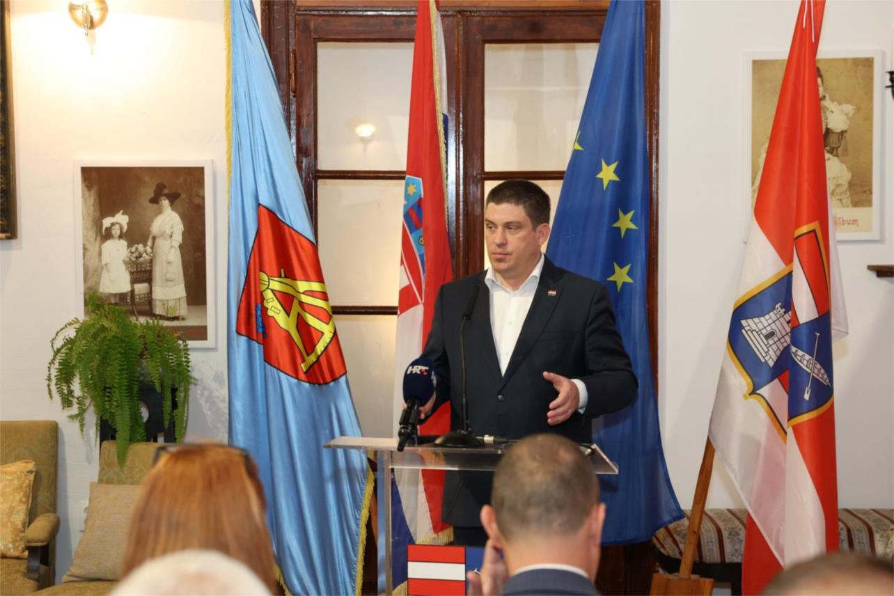 Nova ulaganja od 55 milijuna eura za Orebić Nova ulaganja od 55 milijuna eura za Orebić