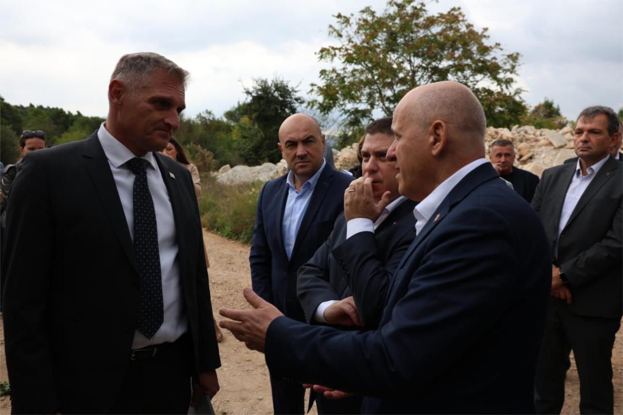 Nova ulaganja od 55 milijuna eura za Orebić Nova ulaganja od 55 milijuna eura za Orebić