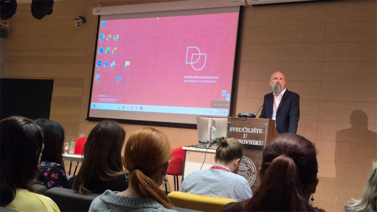 Otvoreni 17. Dubrovački medijski dani s temom o umjetnoj inteligenciji Otvoreni 17. Dubrovački medijski dani s temom o umjetnoj inteligenciji