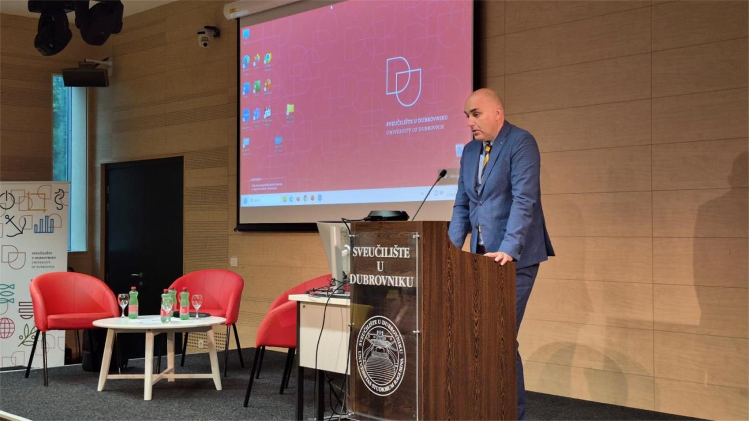 Otvoreni 17. Dubrovački medijski dani s temom o umjetnoj inteligenciji Otvoreni 17. Dubrovački medijski dani s temom o umjetnoj inteligenciji