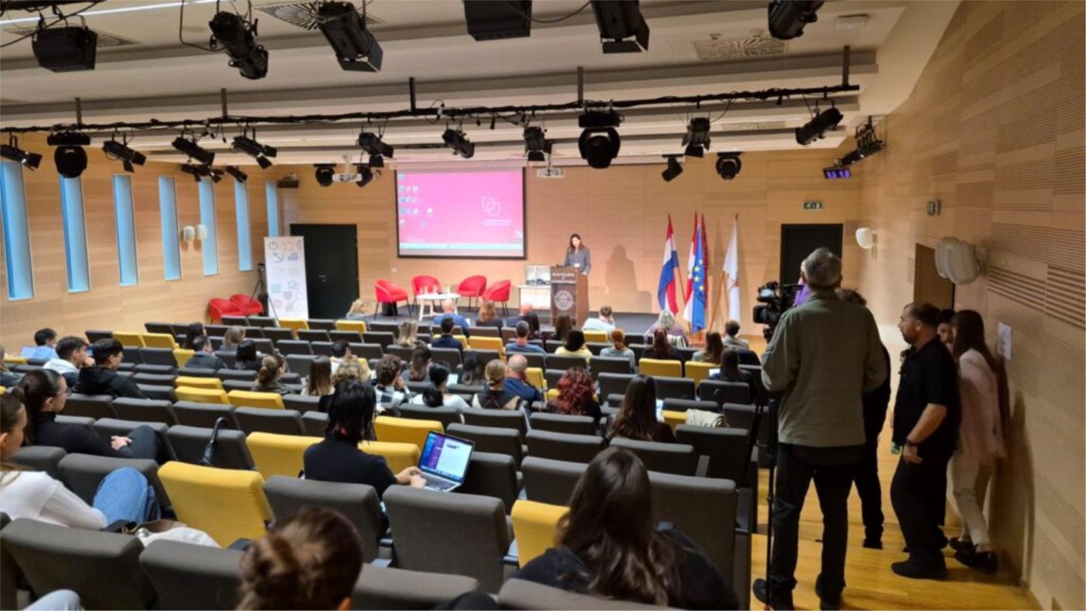 Otvoreni 17. Dubrovački medijski dani s temom o umjetnoj inteligenciji Otvoreni 17. Dubrovački medijski dani s temom o umjetnoj inteligenciji