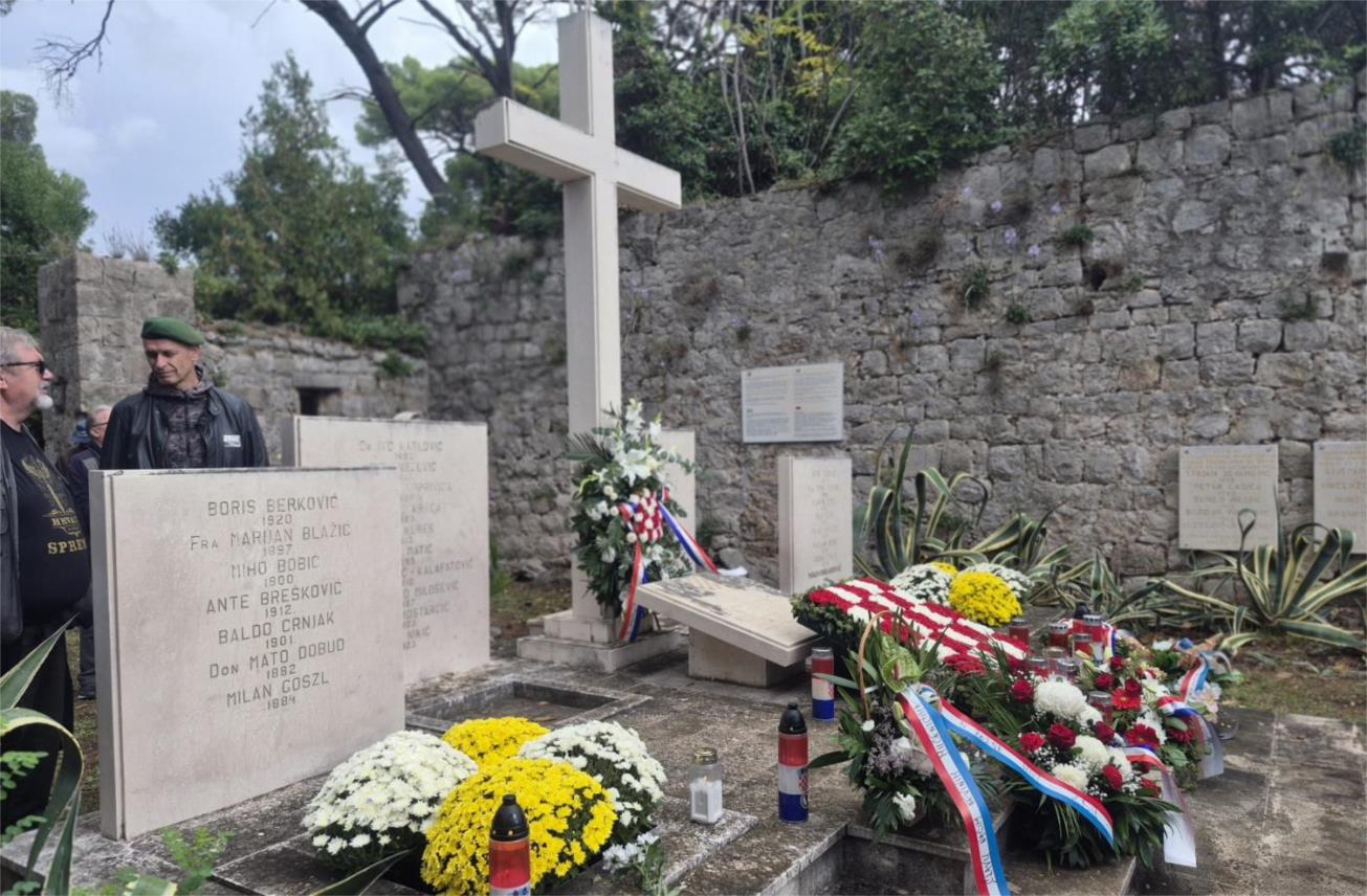 Odana počast nevinim žrtvama i otvorena Spomen soba na Daksi