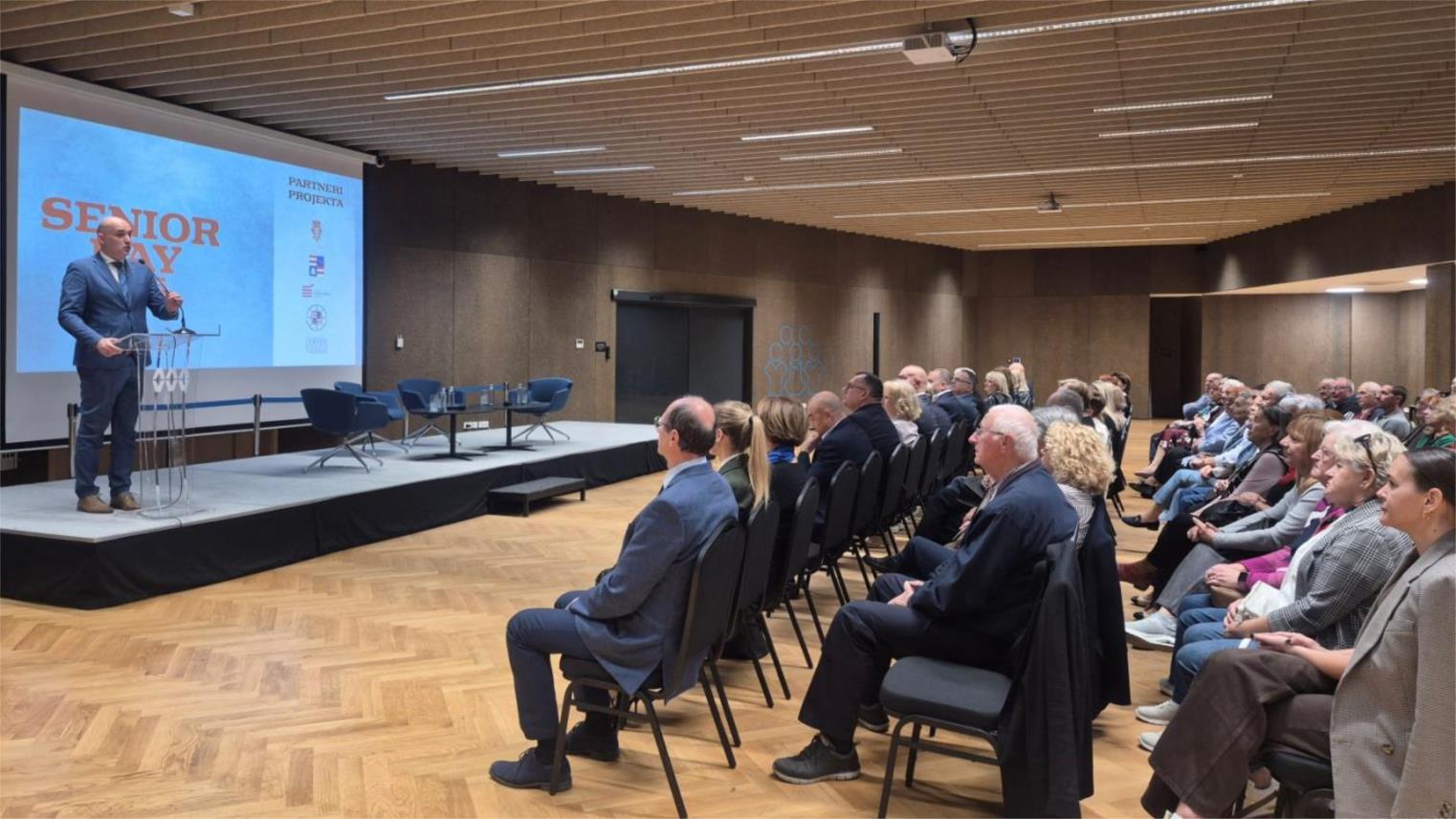 Župan Pezo na SENIOR DAY 2025: Briga za starije kao ogledalo društva Župan Pezo na SENIOR DAY 2025: Briga za starije kao ogledalo društva