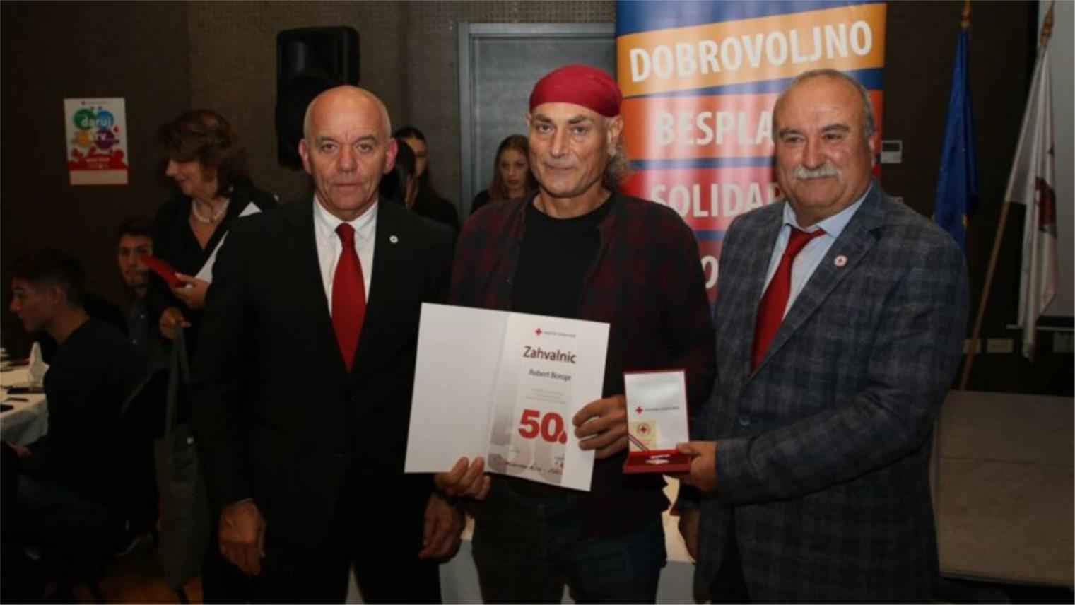 Pročelnica Popović odala počast darivateljima krvi