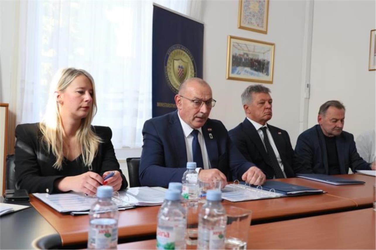 Identificirana četiri hrvatska branitelja u Vukovaru, među njima i francuski dragovoljac Identificirana četiri hrvatska branitelja u Vukovaru, među njima i francuski dragovoljac