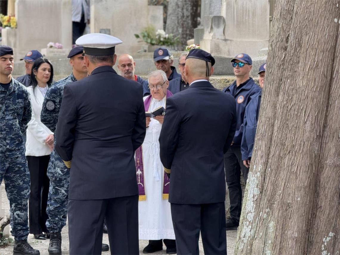 Položeni vijenci povodom 34. obljetnice osnivanja Hrvatske ratne mornarice