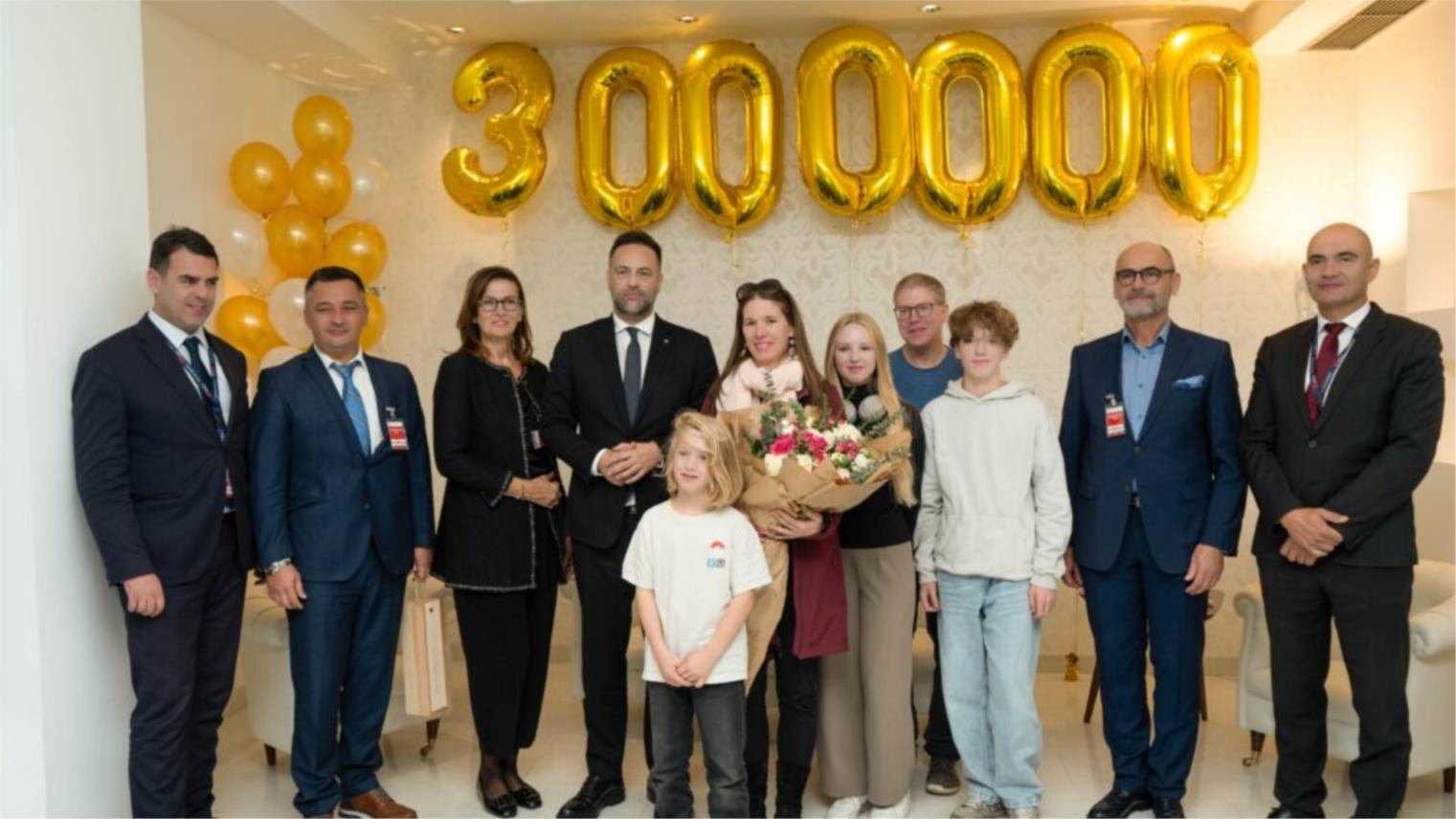 Zračna luka Ruđer Bošković dočekala 3-milijuntog putnika Zračna luka Ruđer Bošković dočekala 3-milijuntog putnika