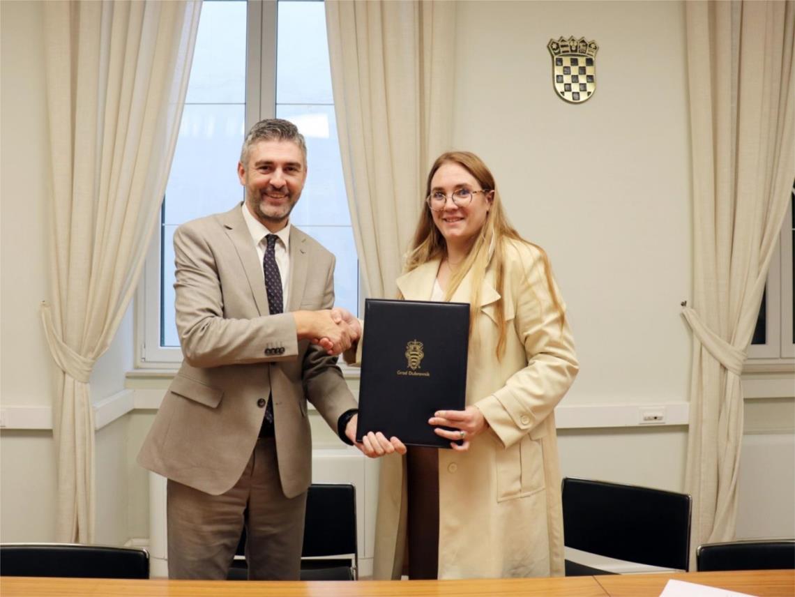 Grad Dubrovnik nastavlja s potporama za stambeno zbrinjavanje mladih obitelji Grad Dubrovnik nastavlja s potporama za stambeno zbrinjavanje mladih obitelji