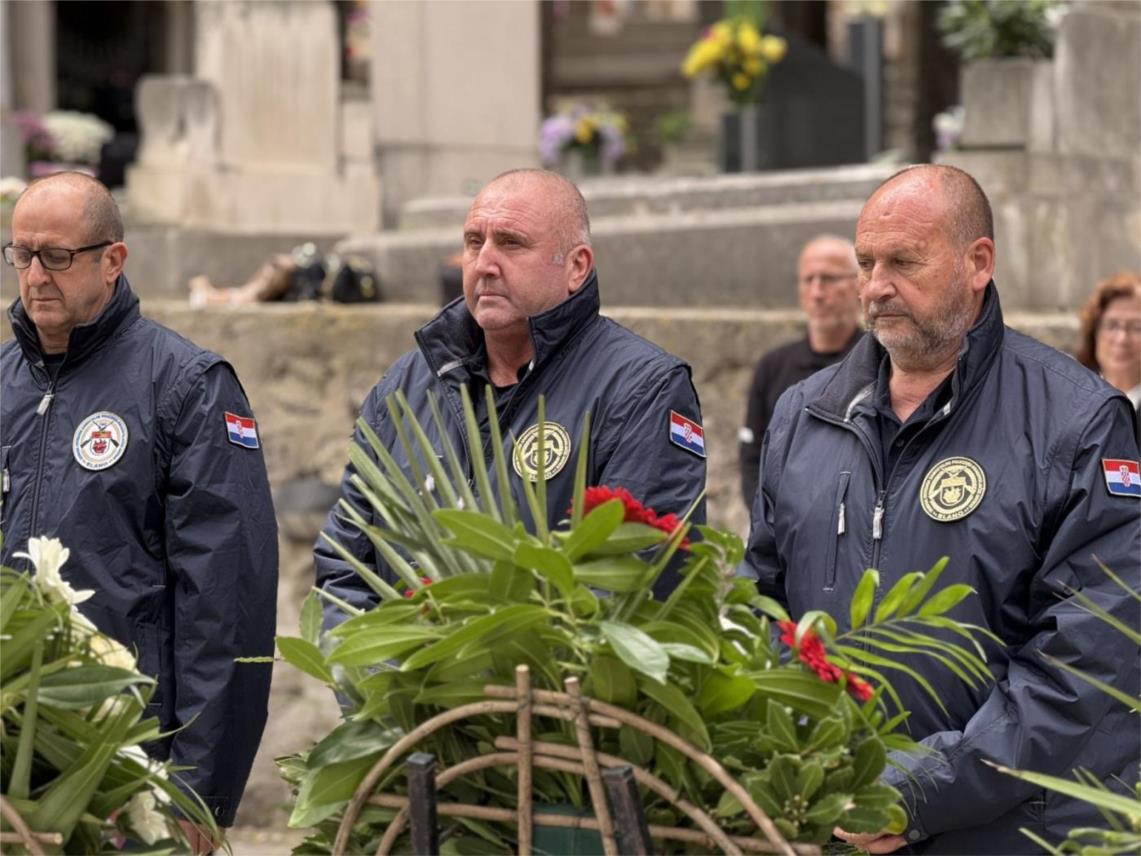 Vijenci položeni uoči blagdana Svih Svetih