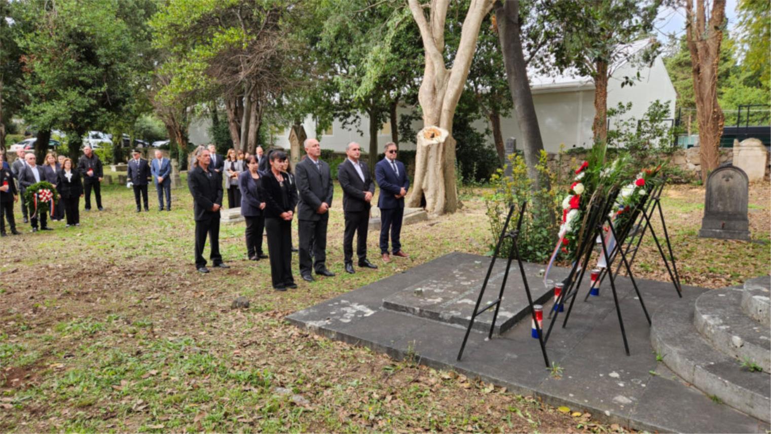 Položeni vijenci za poginule branitelje i civile u Dubrovniku