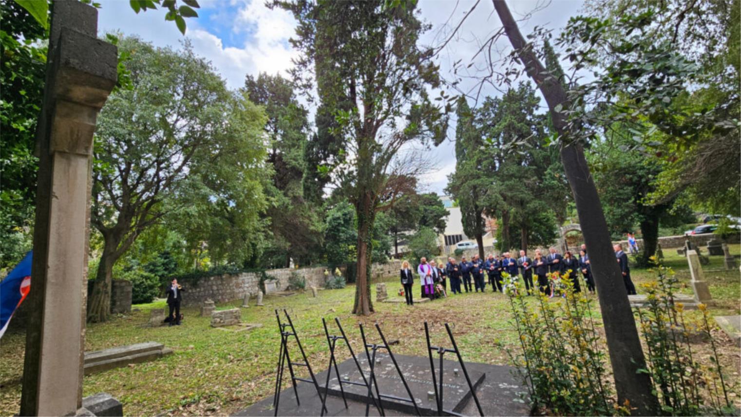 Položeni vijenci za poginule branitelje i civile u Dubrovniku