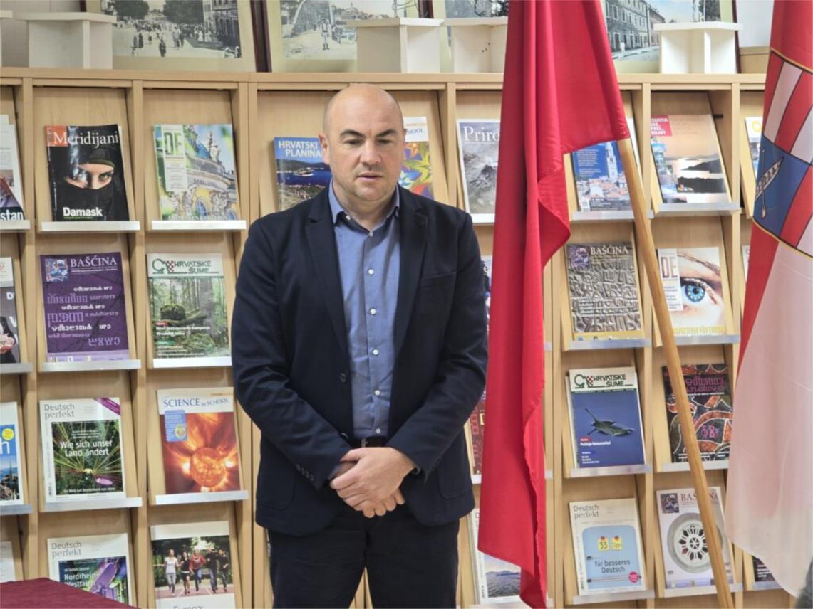 Župan potpisao ugovor za modernizaciju Gimnazije Metković