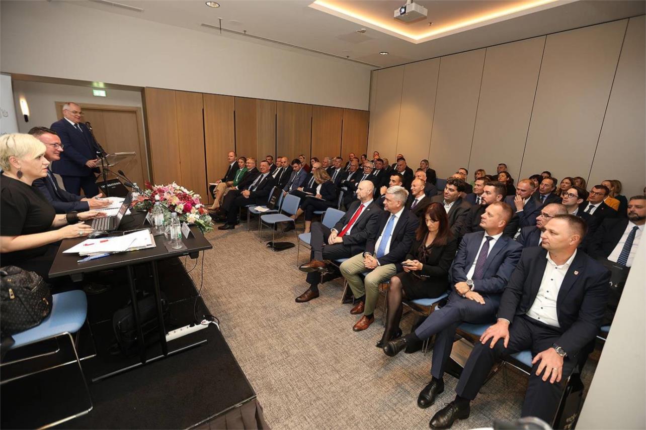 Danijel Marušić ponovno izabran za predsjednika Hrvatske zajednice županija