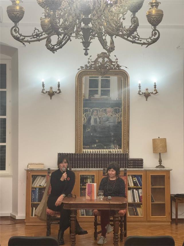 Roberta Nikšić otkrila poeziju u zbirci 'Čovjek je šuma'