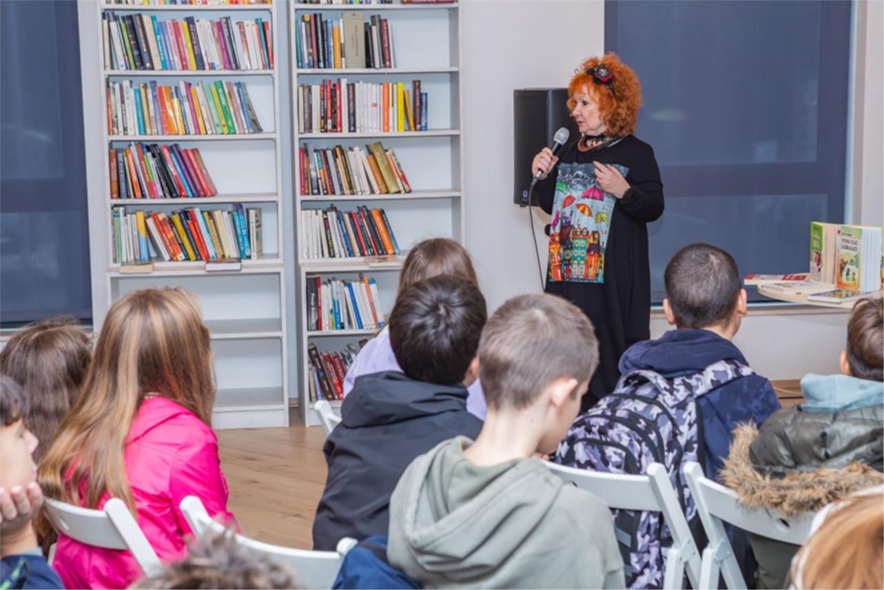 Osnovnoškolci uživali u razgovoru s Melitom Rundek