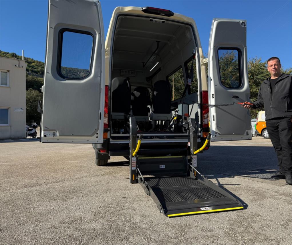 Novo vozilo za prijevoz osoba s invaliditetom u Dubrovniku