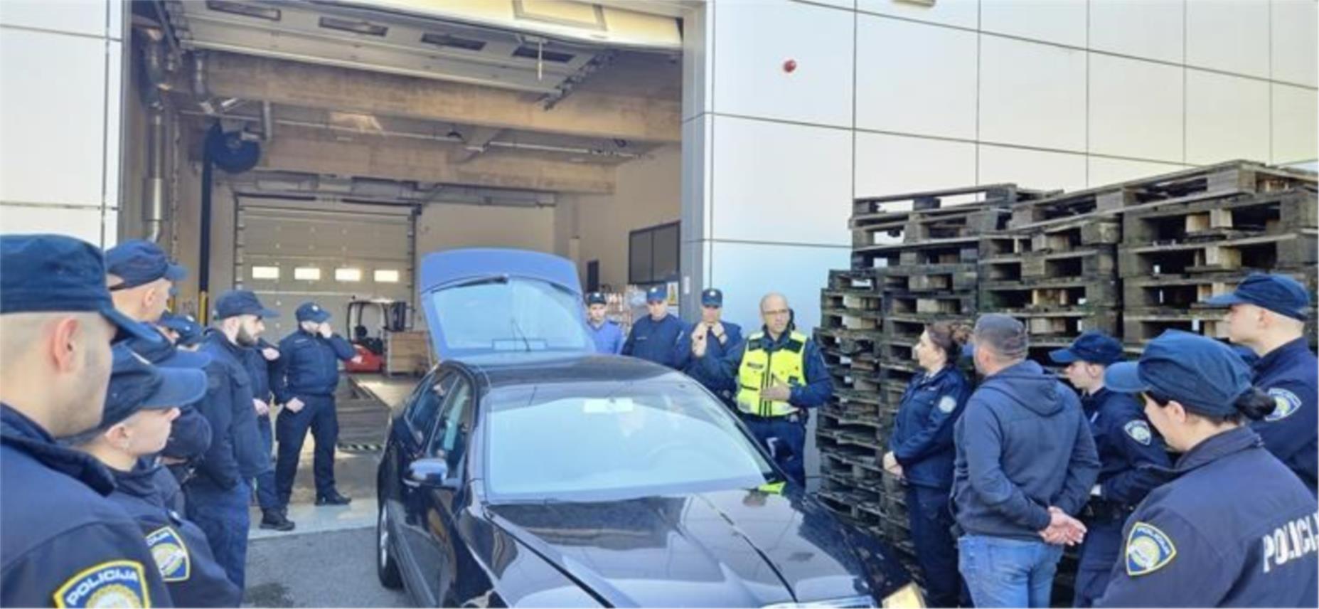 Završen 126. tečaj granične policije u Kuparima