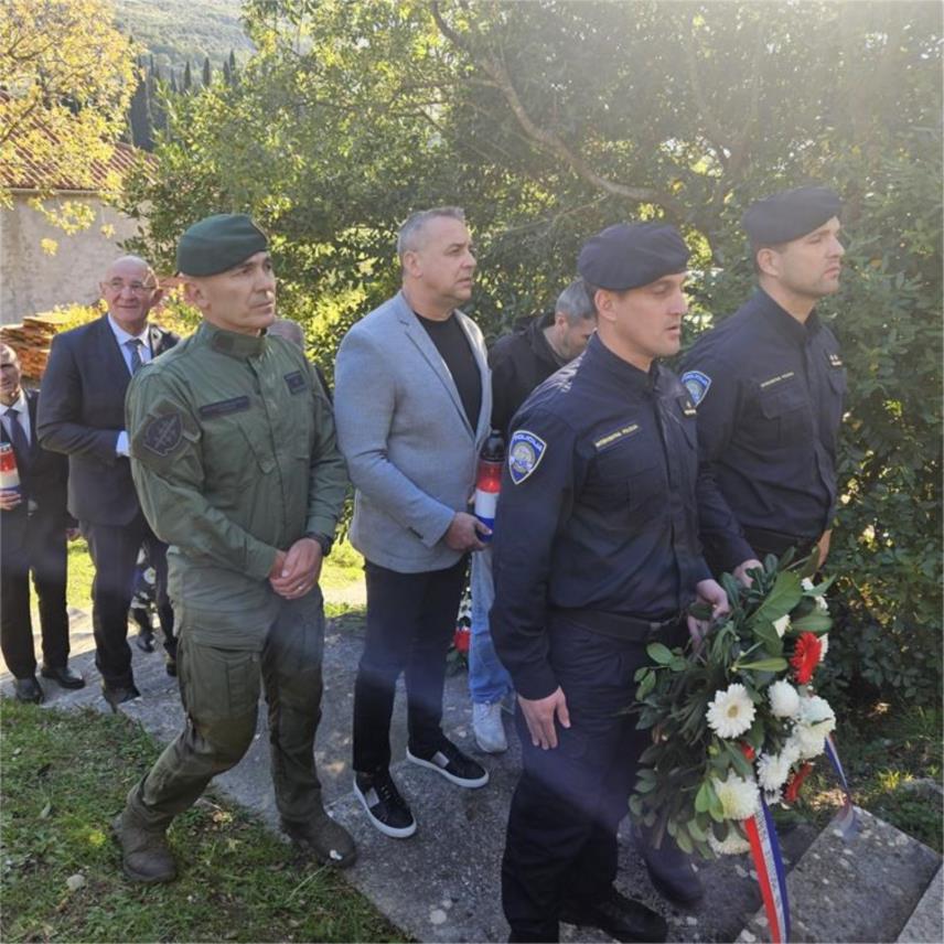 Dubrovnik odaje počast poginulim braniteljima