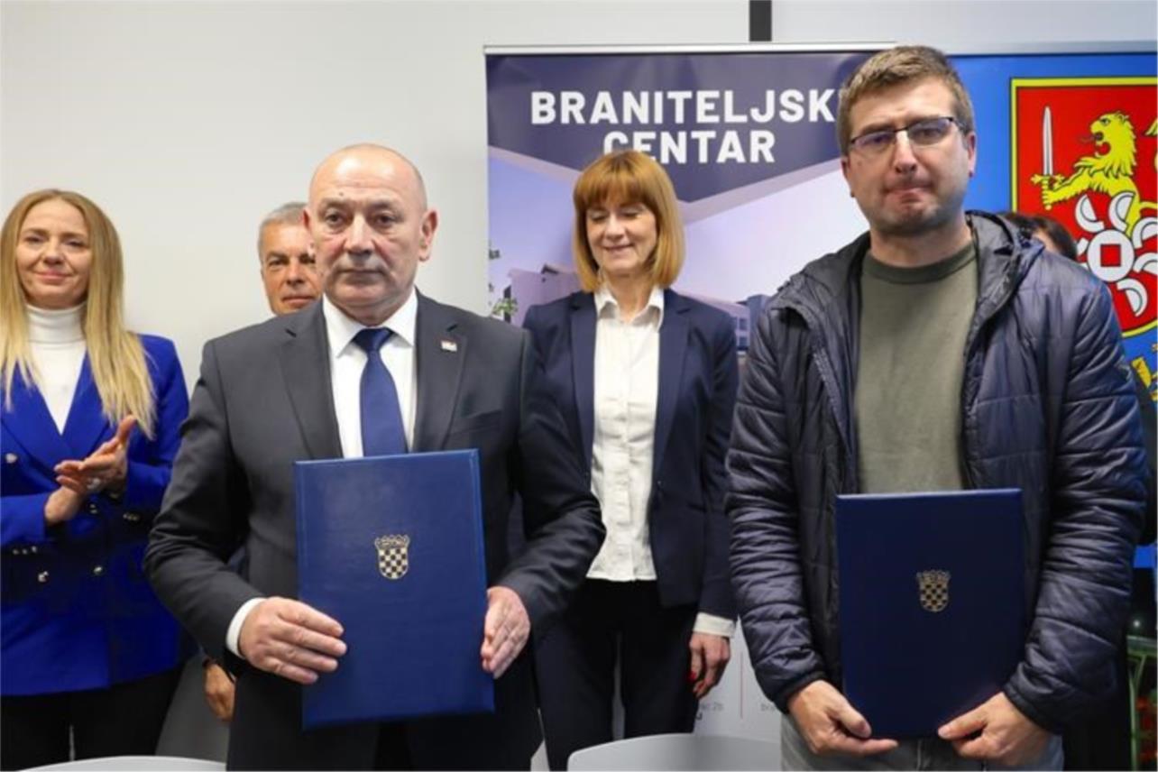 Potpisan ugovor o izgradnji Braniteljskog centra u Slunju
