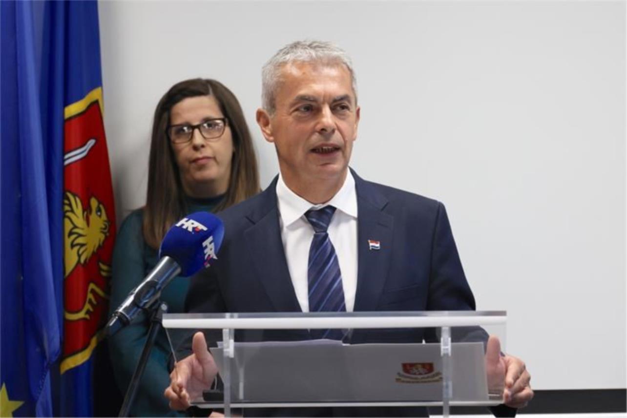 Potpisan ugovor o izgradnji Braniteljskog centra u Slunju