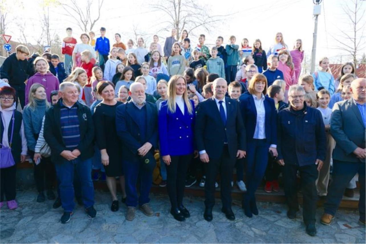 Potpisan ugovor o izgradnji Braniteljskog centra u Slunju