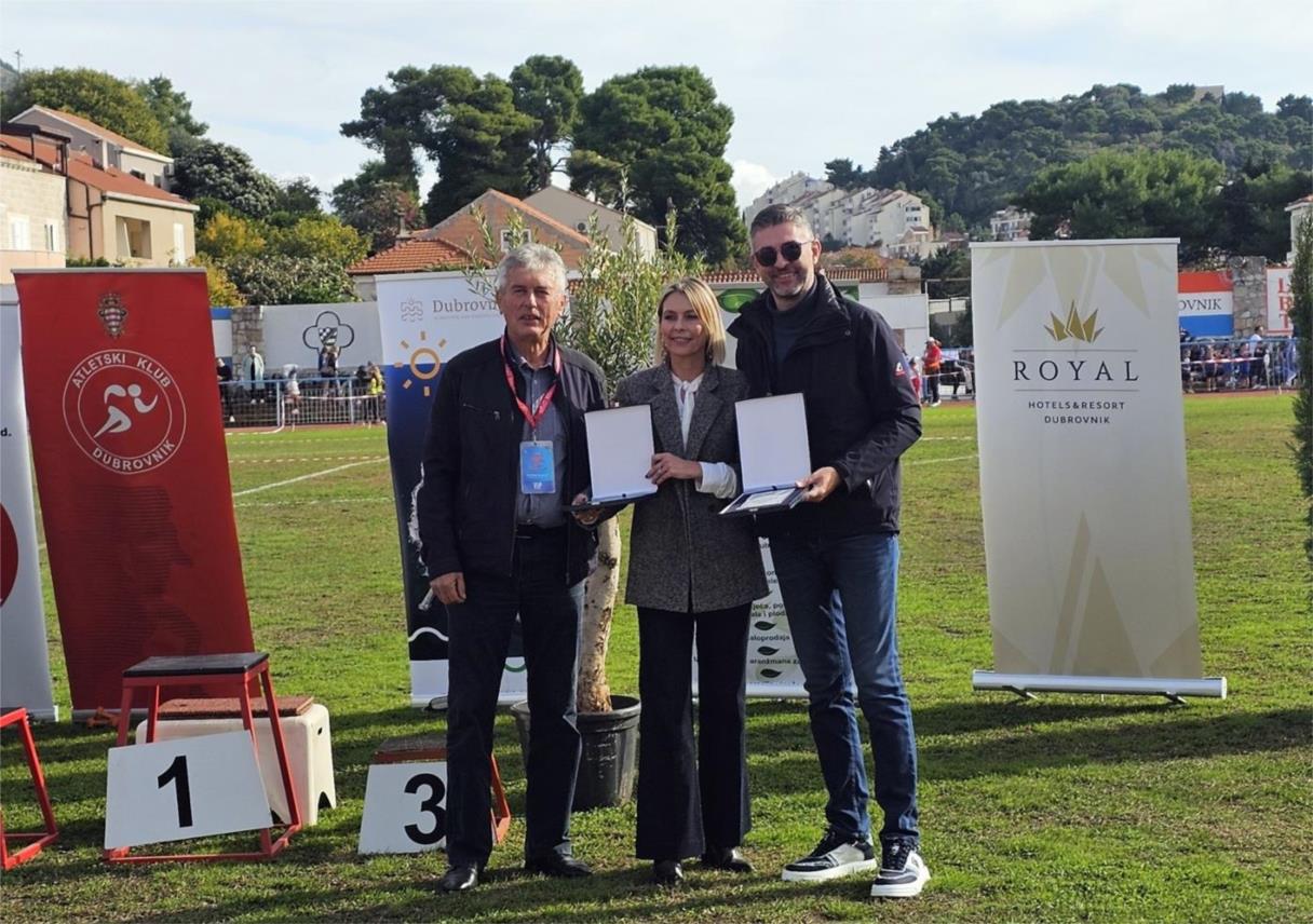 Gradonačelnik otvorio novu atletski stazu u Dubrovniku