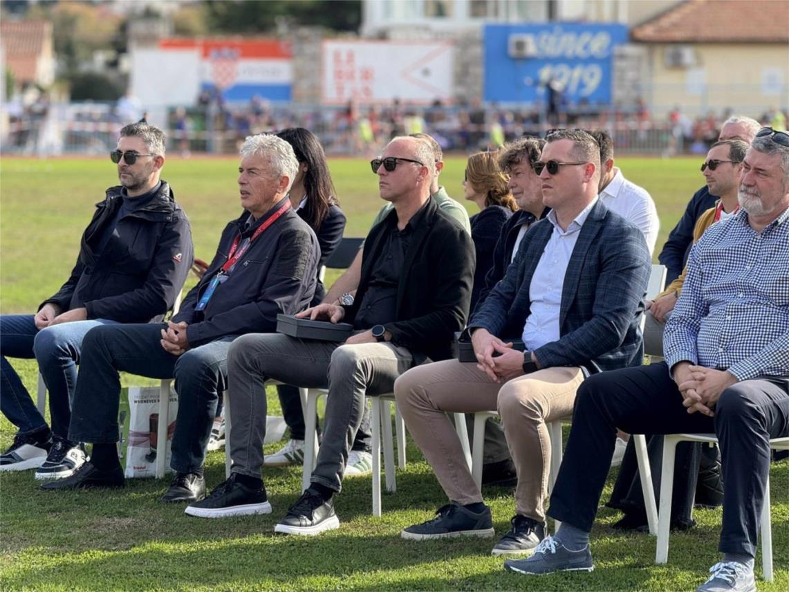 Gradonačelnik otvorio novu atletski stazu u Dubrovniku