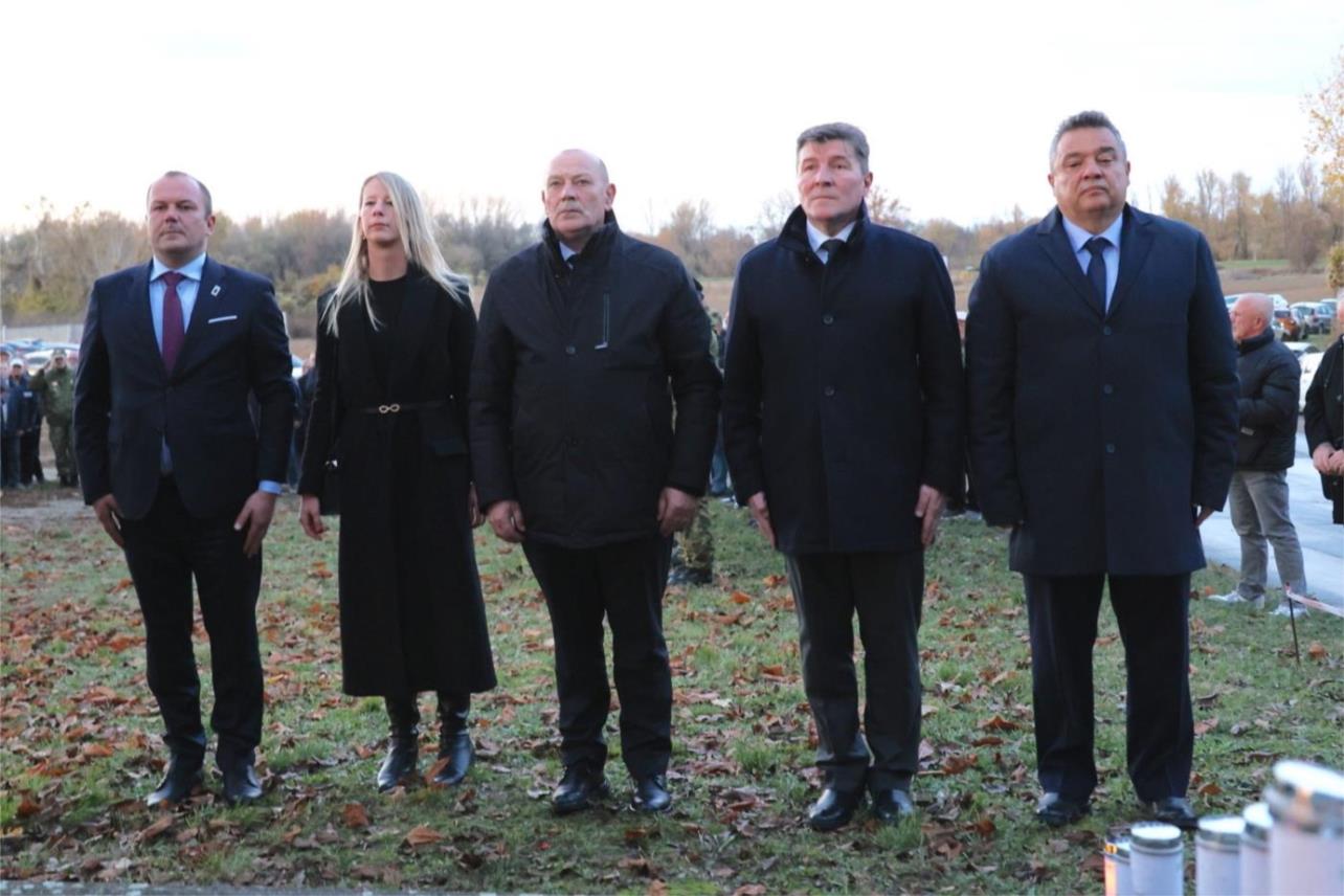 Hrvatska odaje počast žrtvama uoči Dana sjećanja