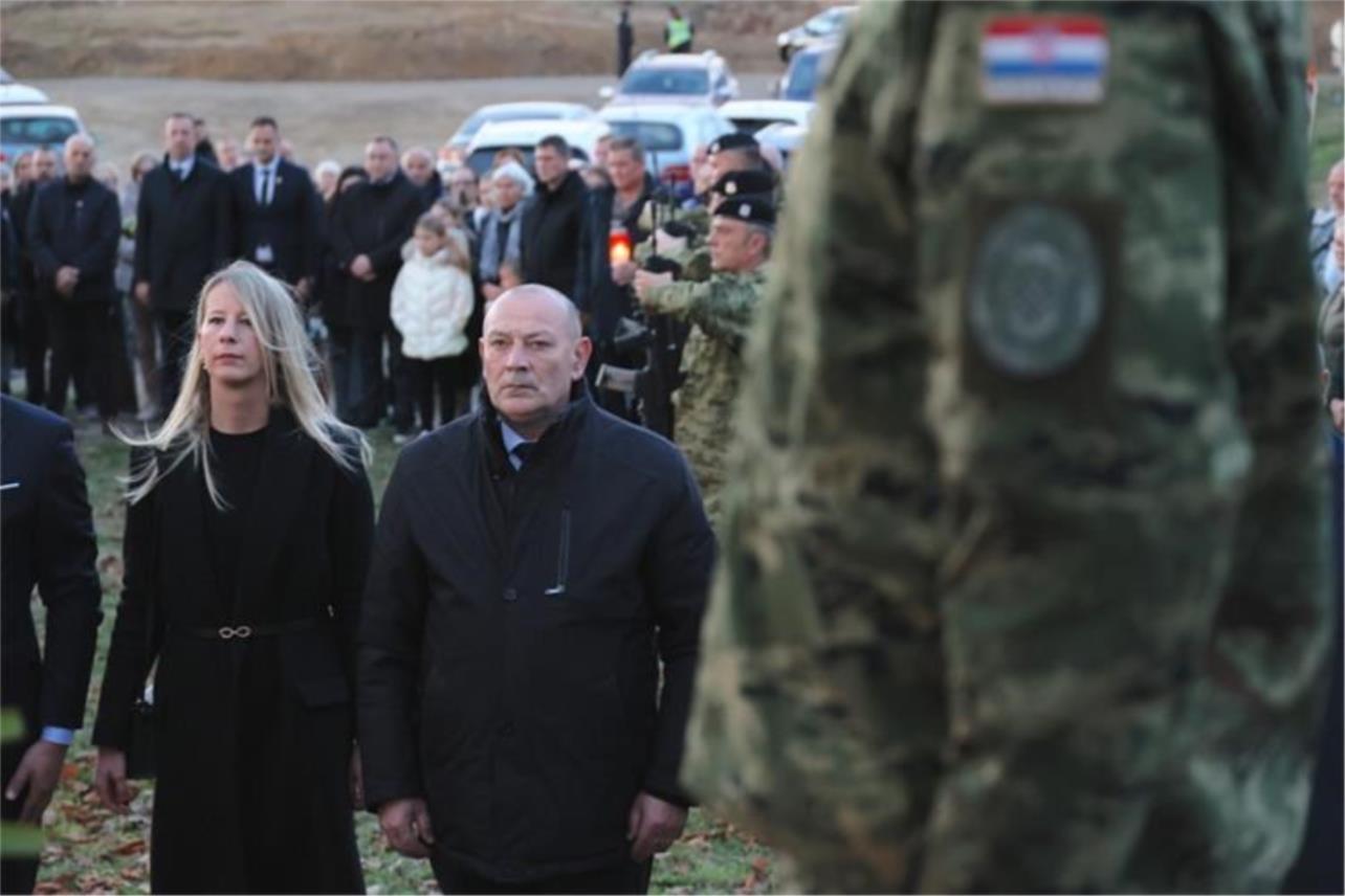 Hrvatska odaje počast žrtvama uoči Dana sjećanja