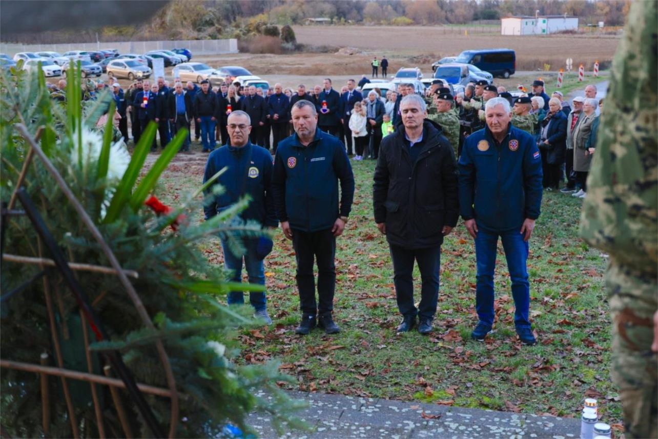 Hrvatska odaje počast žrtvama uoči Dana sjećanja