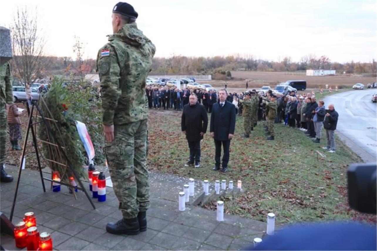 Hrvatska odaje počast žrtvama uoči Dana sjećanja