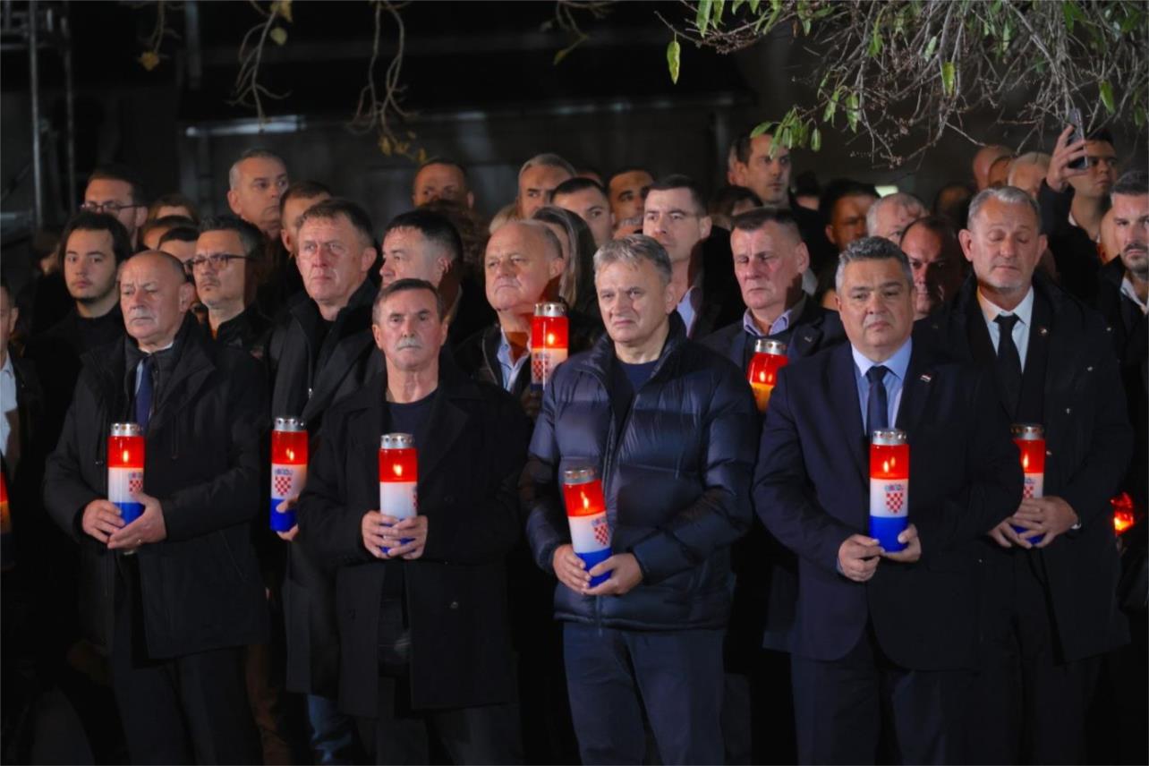 Hrvatska odaje počast žrtvama uoči Dana sjećanja