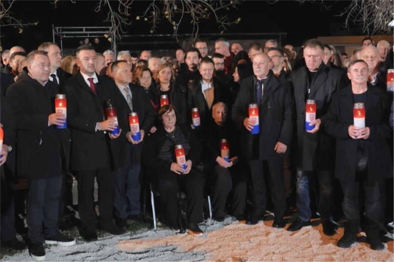 Hrvatska odaje počast žrtvama uoči Dana sjećanja