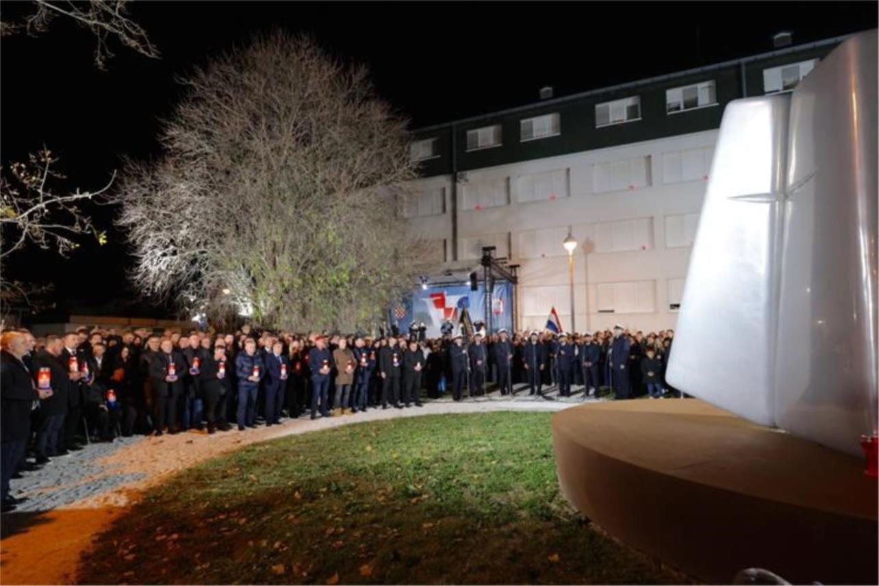 Hrvatska odaje počast žrtvama uoči Dana sjećanja