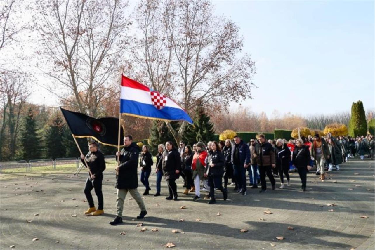 Odana počast žrtvama Veleprometa, Ovčare i Ernestinova