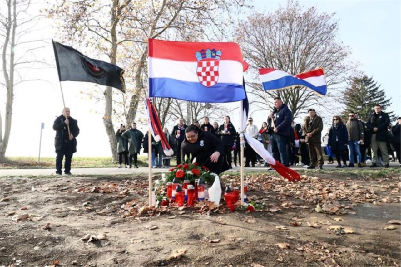 Odana počast žrtvama Veleprometa, Ovčare i Ernestinova