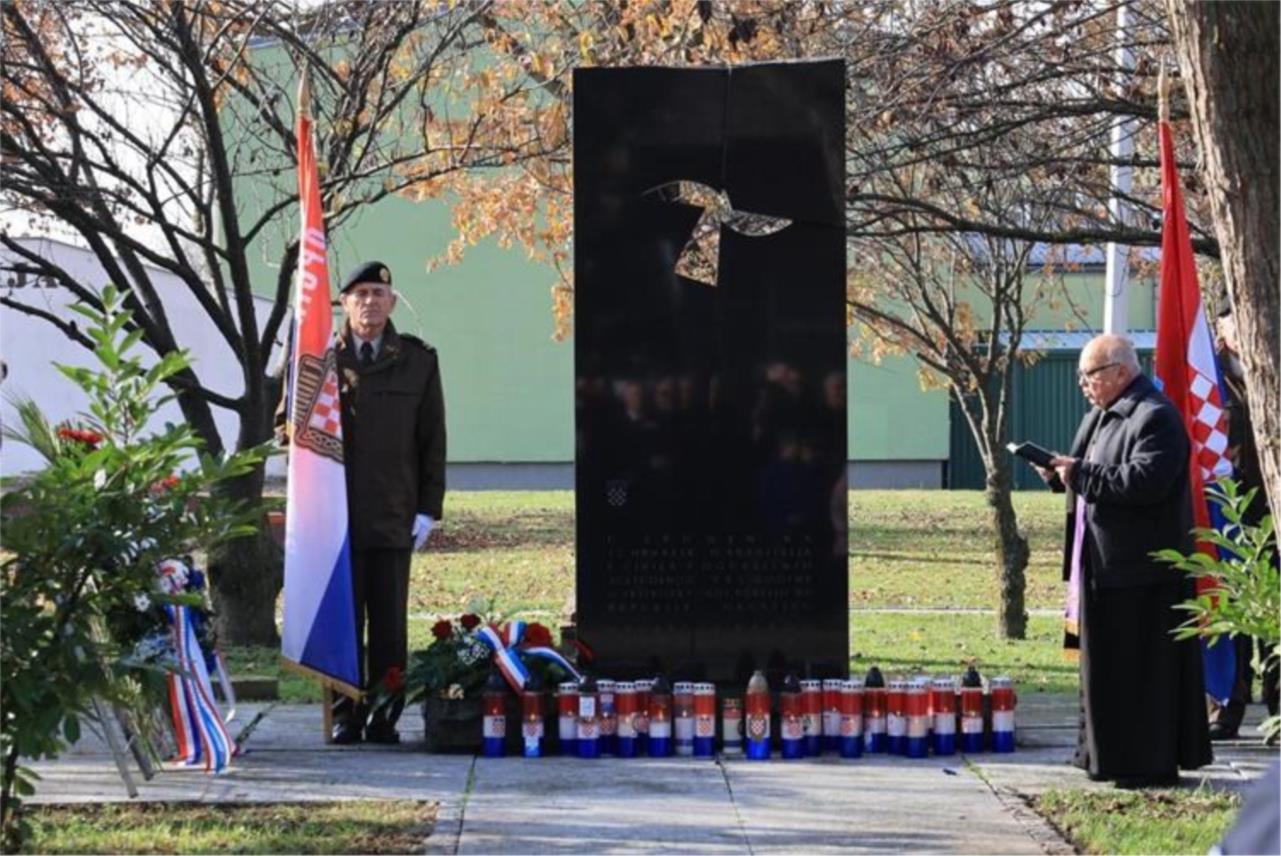 Odana počast žrtvama Veleprometa, Ovčare i Ernestinova