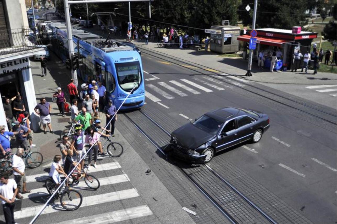 Automobilska nesreća