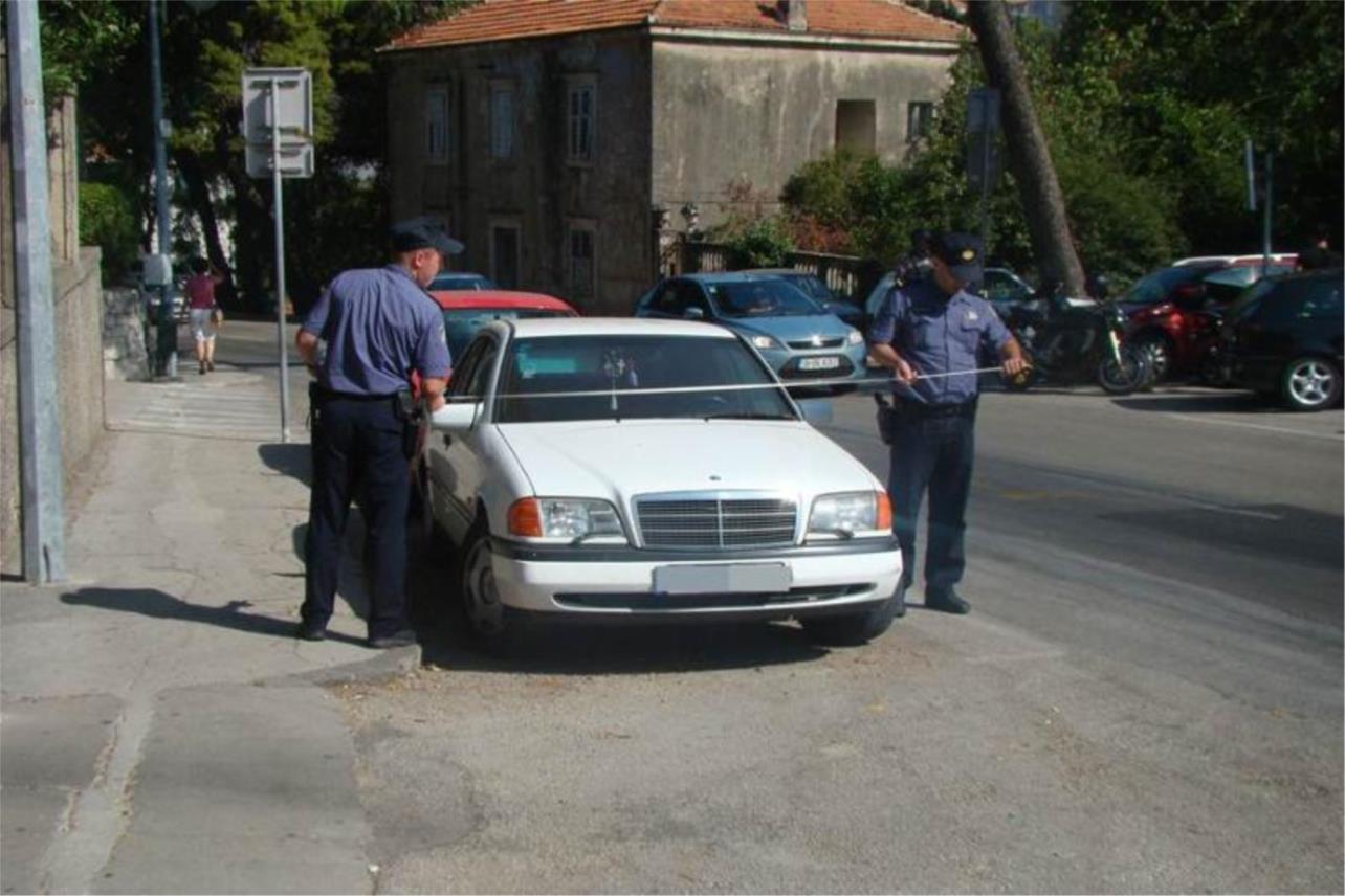 Policija - prometna nesreća kod Villa Palme