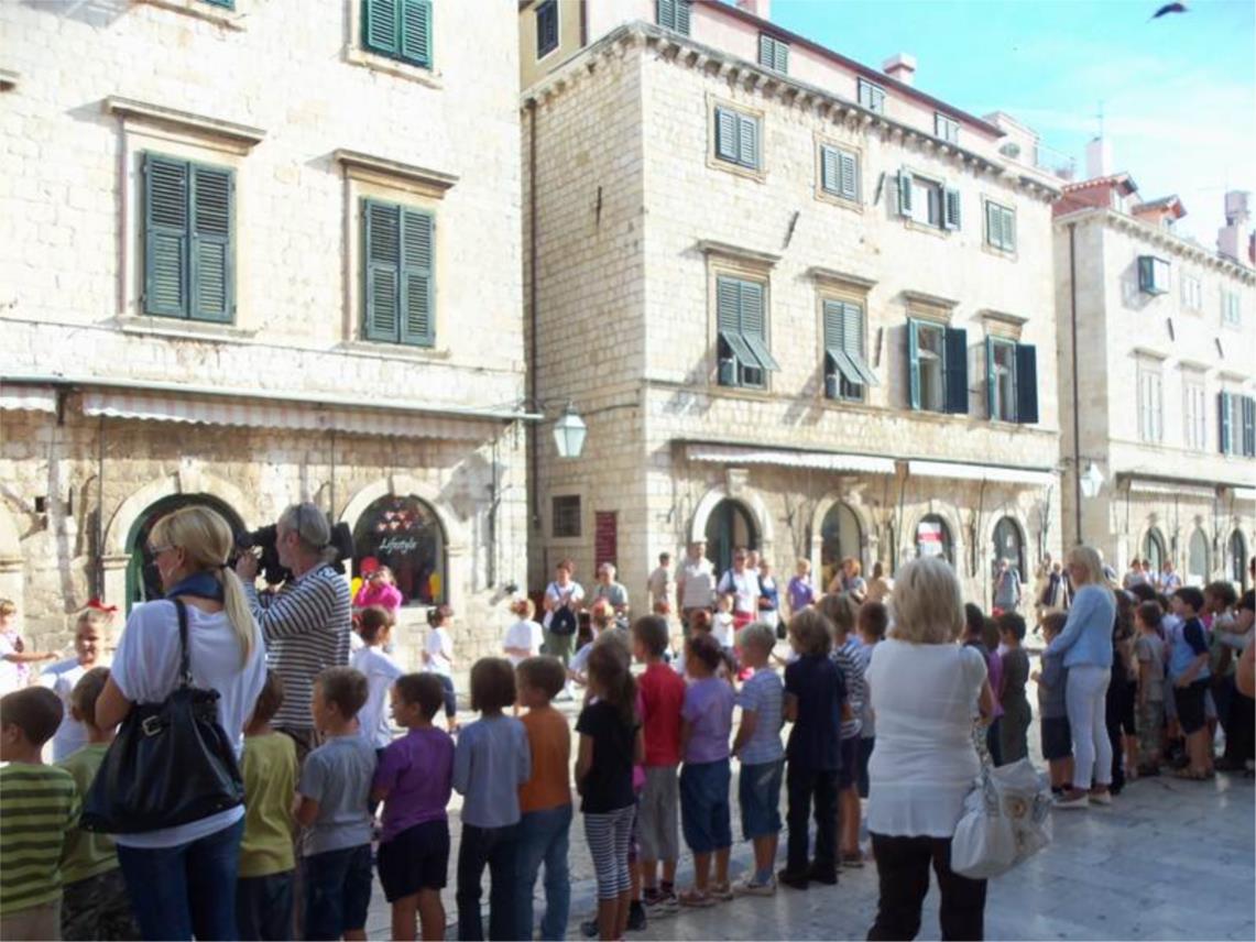 Mimohod - Stradun