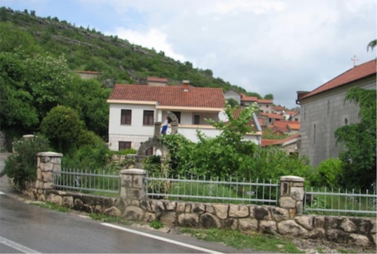 Ravno
