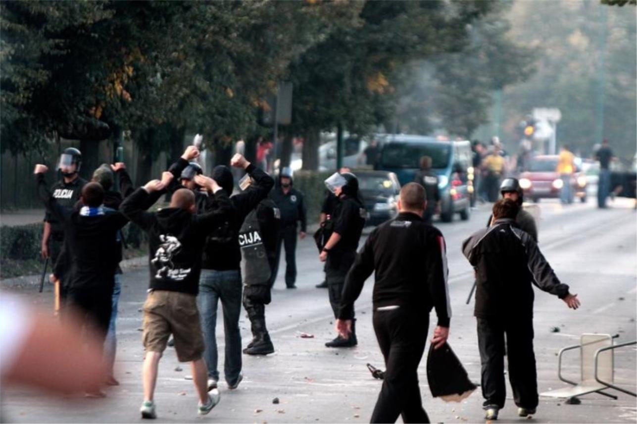 Navijački neredi u Sarajevu: Torcida - Željezničar