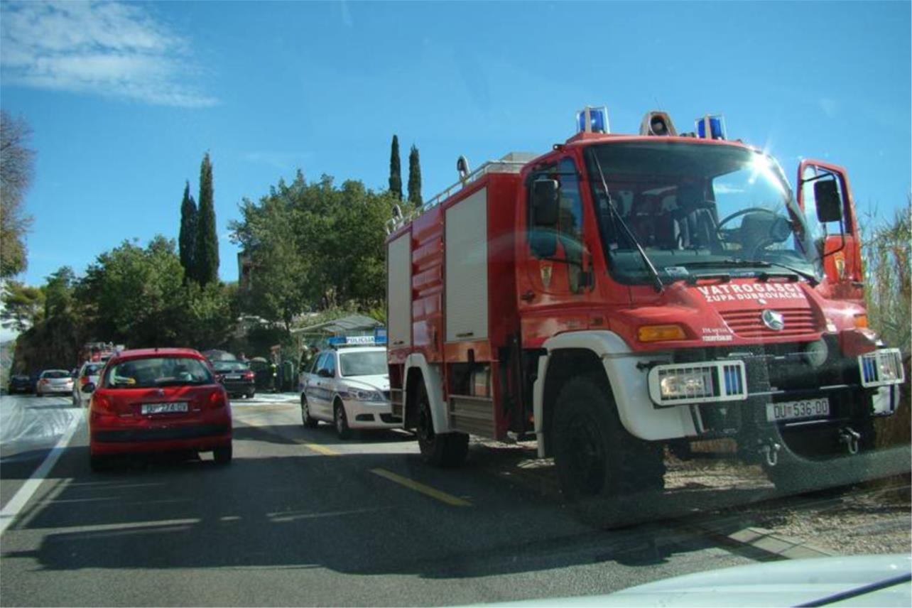 Brgat_izgorio automobil