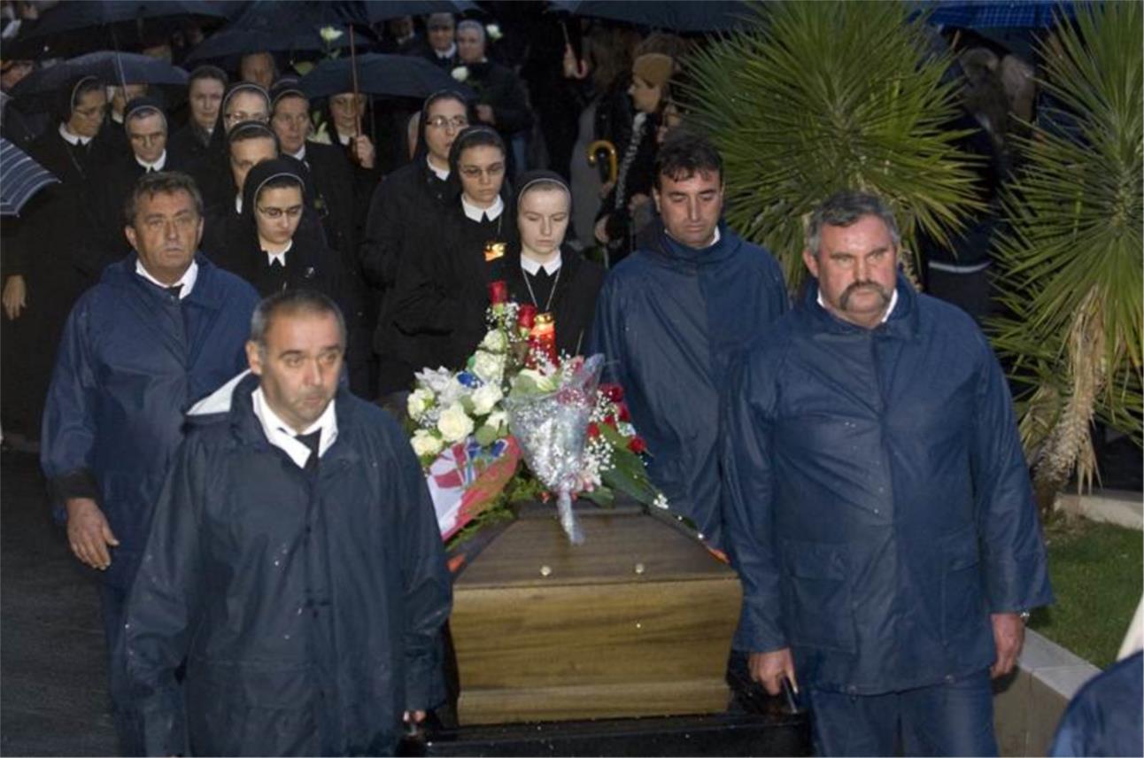 Pogreb časne sestre Lukrecije Mamić 05122011