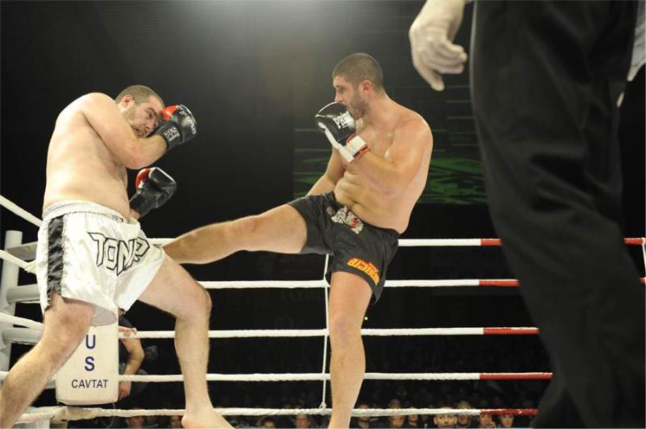 noć gladijatora perak