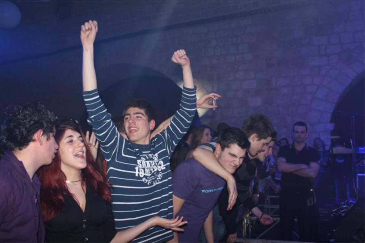 Prljavo kazalište u Revelinu 3.2.2012.